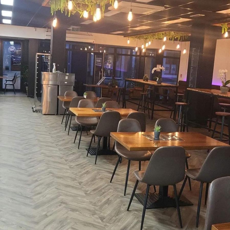 Loogiez Aparthotel Tongeren Εξωτερικό φωτογραφία